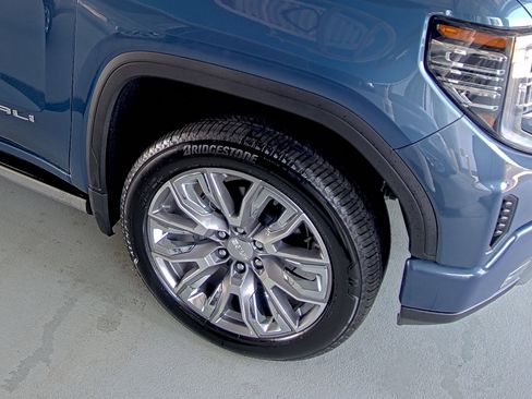 Used 2025 GMC Sierra 1500 Denali w/ Denali Reserve Package image 15