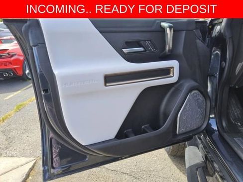 Used 2025 GMC Hummer EV 3X AWD/4WD image 4