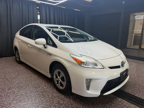 Used 2012 Toyota Prius Four FWD image 9
