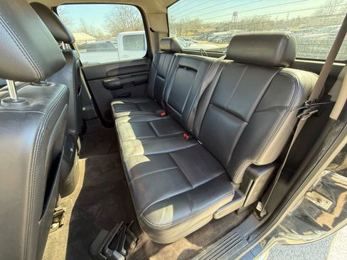 Used 2013 GMC Sierra 2500 SLE w/ SLE Preferred Package image 24