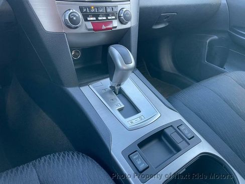 Used 2011 Subaru Legacy 2.5i Premium image 20