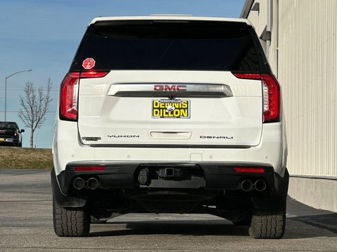 Used 2021 GMC Yukon XL Denali image 5