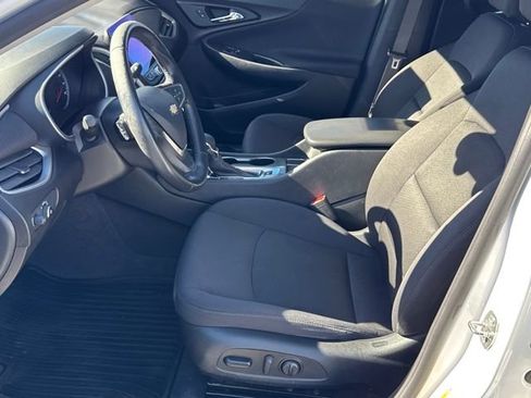 Certified 2022 Chevrolet Malibu RS image 9