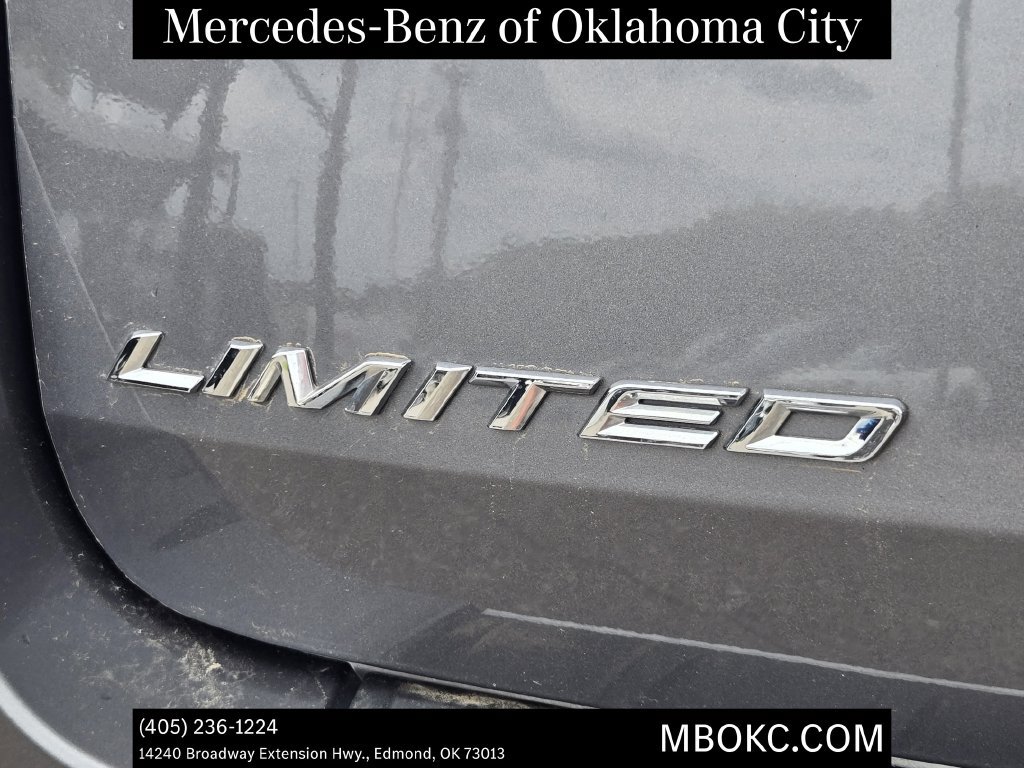 Used 2021 Ford Explorer Limited w/ Equipment Group 301A RWD image 9