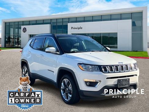 Used 2018 Jeep Compass Limited w/ Navigation Group image 3