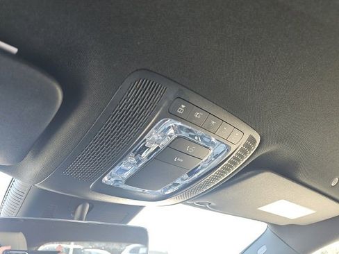 Certified 2025 Mercedes-Benz GLA 250 4MATIC image 28