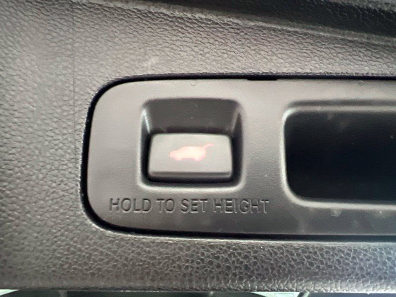 Used 2022 Honda CR-V EX-L image 9