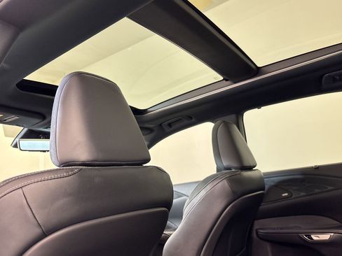 Used 2025 Lexus RX 350 AWD w/ Convenience Package image 33