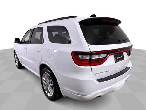 Used 2024 Dodge Durango GT RWD image 6