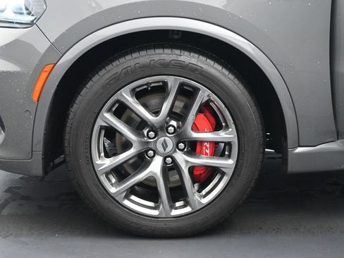 Used 2022 Dodge Durango R/T w/ Tow 'N Go Package AWD/4WD image 37