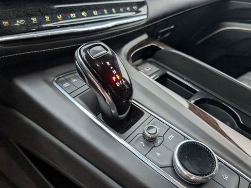 Used 2023 Cadillac Escalade Sport Platinum w/ LPO, ONYX Package image 25