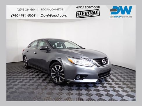 Used 2017 Nissan Altima 2.5 SL w/ Moonroof Package image 1