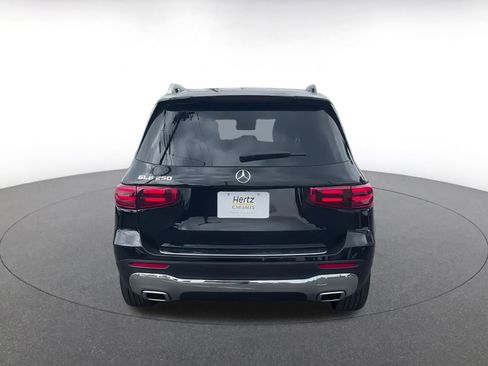Used 2024 Mercedes-Benz GLB 250 image 12