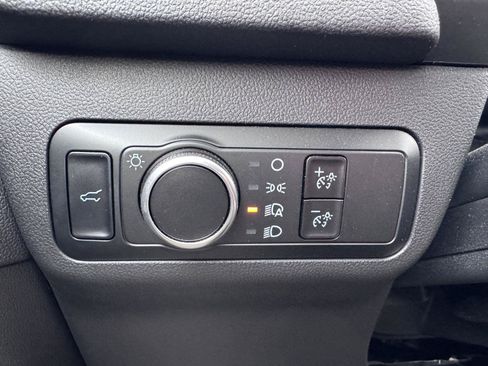 Used 2023 Ford Escape Active AWD/4WD image 17