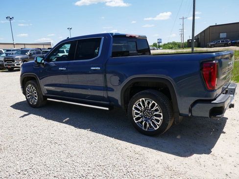 New 2026 GMC Sierra 1500 Denali Ultimate AWD/4WD image 9