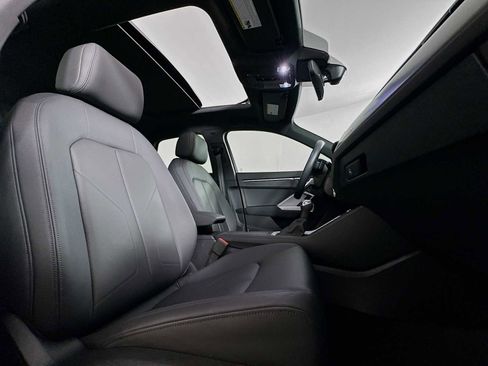 Used 2024 Audi Q3 2.0T Premium w/ Convenience Package image 26