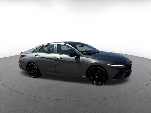 Used 2026 Hyundai Elantra Sport FWD image 2