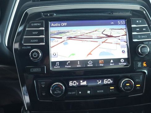 Used 2018 Nissan Maxima Platinum FWD image 21