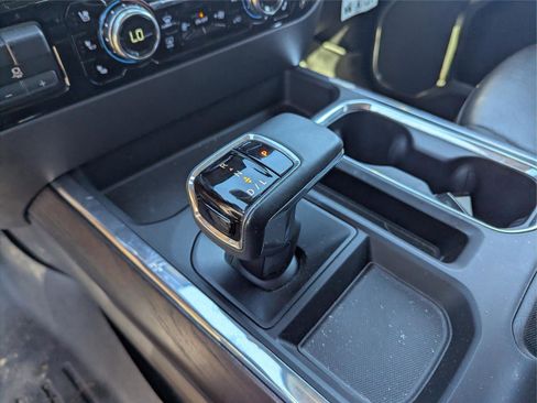 Used 2024 GMC Sierra 1500 SLT w/ SLT Premium Package image 16