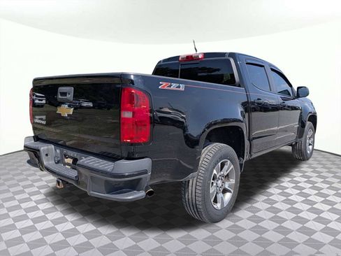 Used 2016 Chevrolet Colorado Z71 RWD image 3