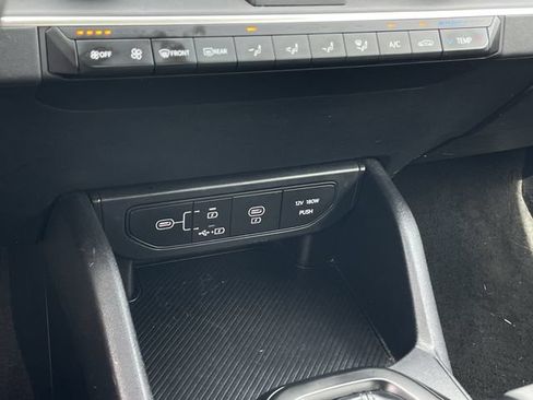 Used 2025 Kia K4 FWD image 18