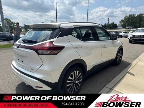 Used 2022 Nissan Kicks SV FWD image 7