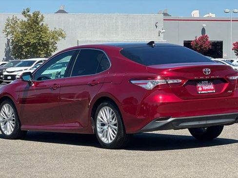 Certified 2018 Toyota Camry XLE w/ Audio Package FWD image 7