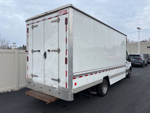 Used 2020 Ford Transit 350 RWD image 3