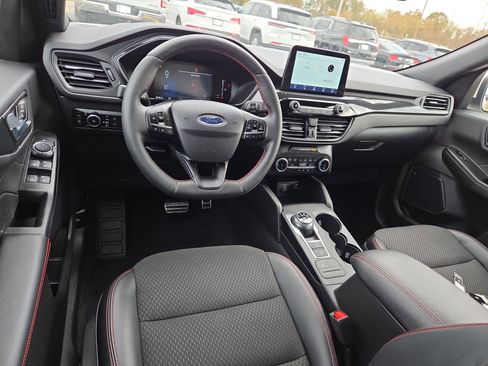 Used 2024 Ford Escape ST-Line Select image 8