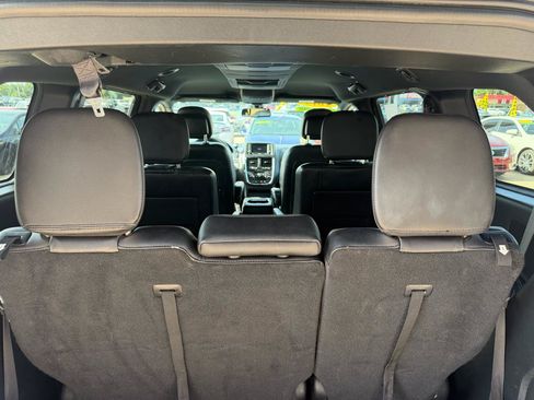 Used 2019 Dodge Grand Caravan GT FWD image 36