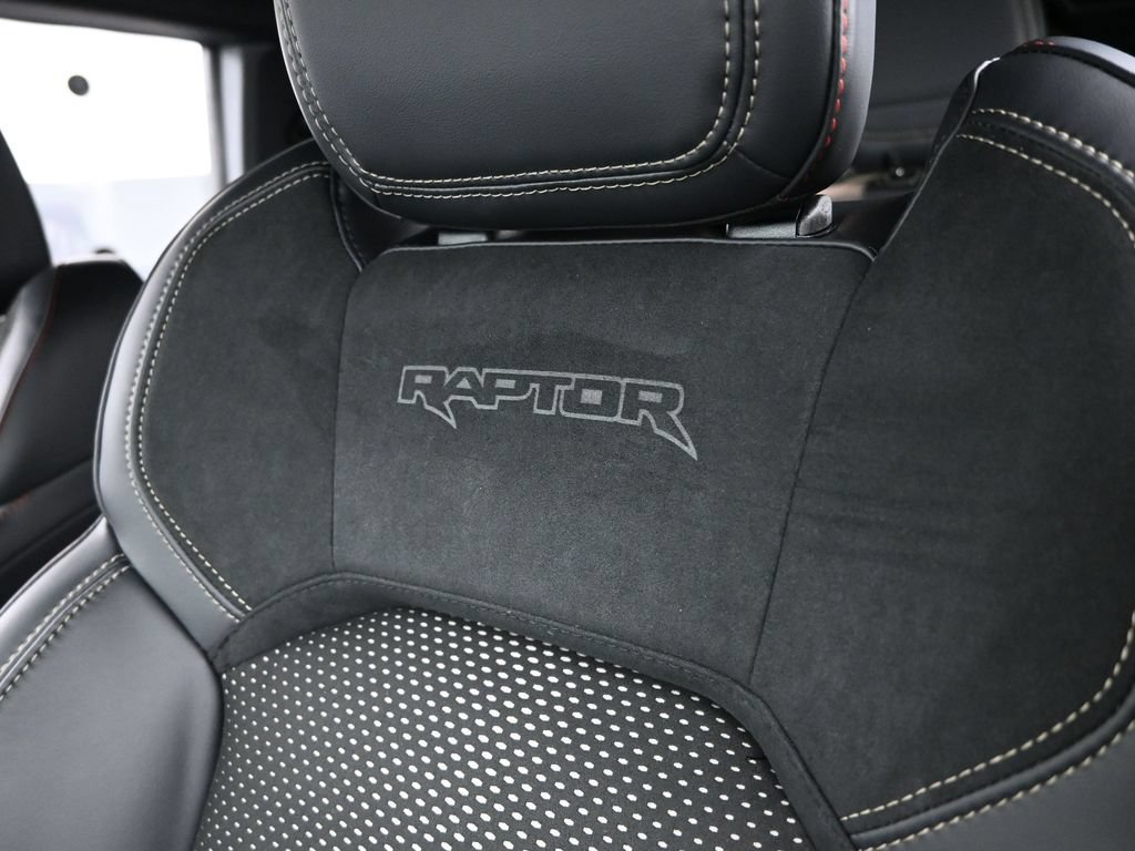 New 2026 Ford Bronco Raptor w/ Interior Carbon Fiber Pack AWD/4WD image 27