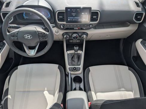 New 2026 Hyundai Venue SEL FWD image 25