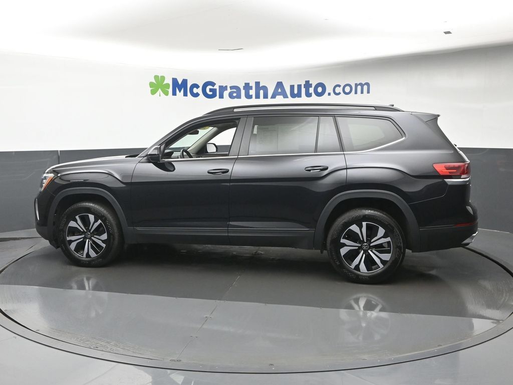 Used 2025 Volkswagen Atlas SE AWD/4WD image 23