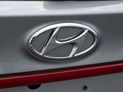 Used 2023 Hyundai Santa Fe SEL FWD image 35