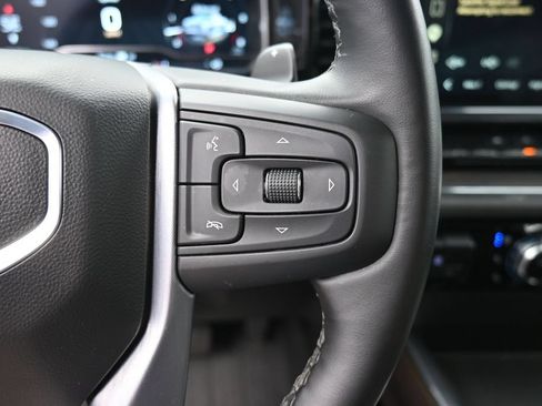 Used 2025 GMC Sierra 1500 SLT w/ SLT Premium Package AWD/4WD image 11