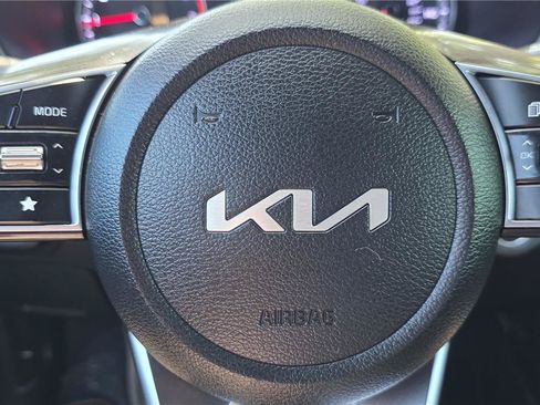 Used 2023 Kia Forte GT-Line FWD image 18