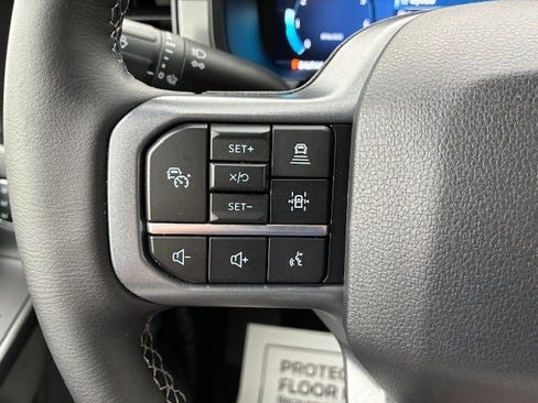 Used 2025 Ford F150 Lariat w/ Bed Utility Package AWD/4WD image 26