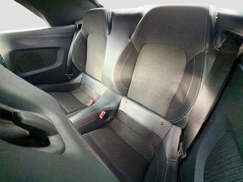 Used 2024 Ford Mustang Convertible RWD image 18