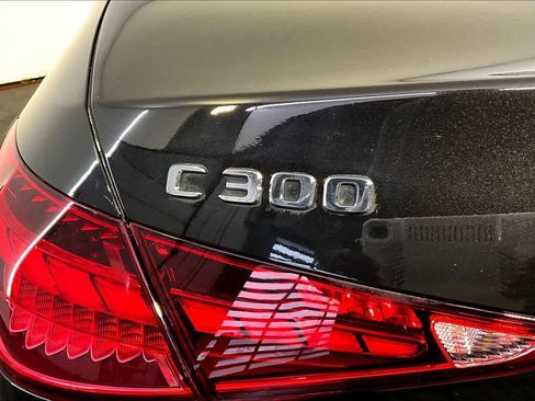 Used 2022 Mercedes-Benz C 300 4MATIC Sedan image 33