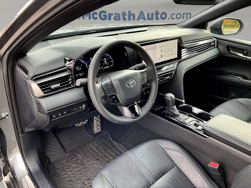 Used 2025 Toyota Camry XSE FWD image 19