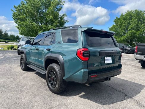 Used 2025 Toyota 4Runner TRD Off-Road Premium AWD/4WD image 4