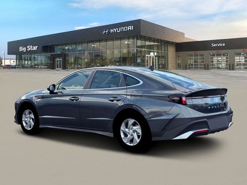 New 2026 Hyundai Sonata SE FWD image 4