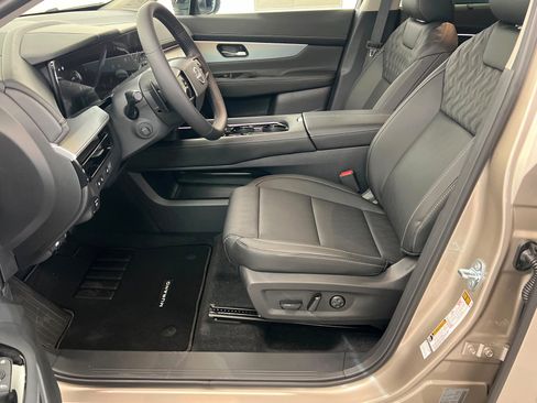 New 2026 Nissan Murano Platinum w/ Cargo Package AWD/4WD image 17