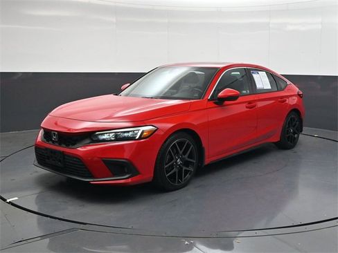 Used 2022 Honda Civic Sport Touring image 8