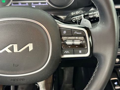 Used 2023 Kia Sorento EX AWD/4WD image 23