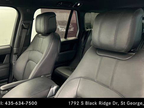 Used 2020 Land Rover Range Rover HSE image 16