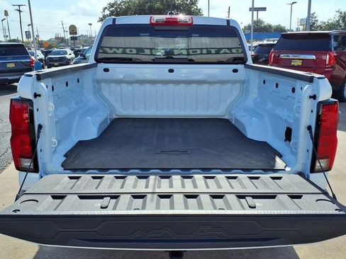 Used 2026 Chevrolet Colorado LT w/ LT Convenience Package RWD image 11