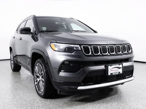 Used 2023 Jeep Compass Limited w/ Elite Group AWD/4WD image 11