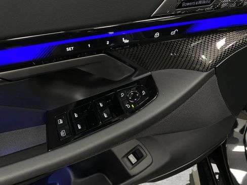 New 2026 BMW M5 w/ Carbon Package image 32