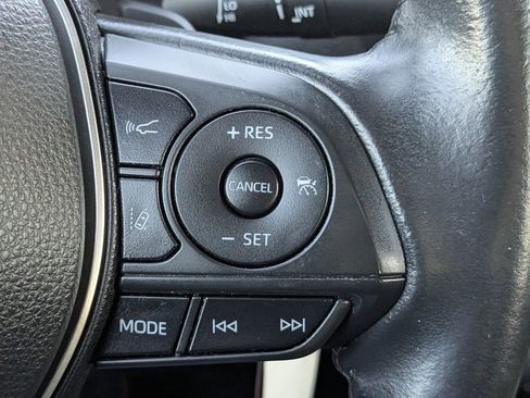 Used 2021 Toyota Corolla SE image 22